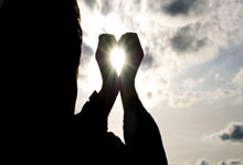 NG体育：史上最强女泳手 艾玛宣布退役.